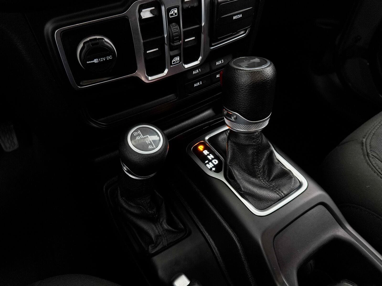 Used 2021 Jeep Wrangler Unlimited Sport AWD/4WD image 24