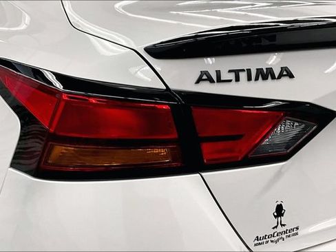 New 2026 Nissan Altima 2.5 SR w/ SR Midnight Edition Package FWD image 20