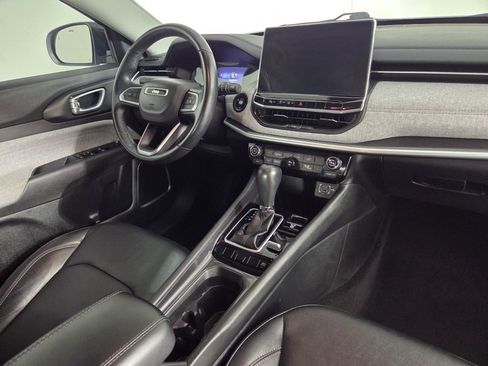 Certified 2022 Jeep Compass Latitude image 29