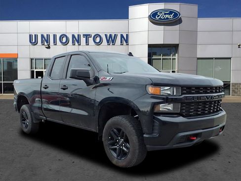 Used 2019 Chevrolet Silverado 1500 Custom Trail Boss w/ Custom Convenience Package image 1