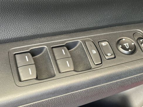 Certified 2025 Honda CR-V Sport-L image 13