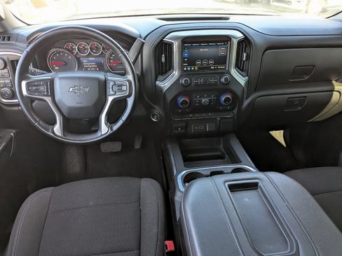 Used 2021 Chevrolet Silverado 1500 RST AWD/4WD image 30