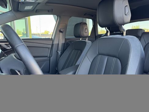 Used 2023 Audi Q4 e-tron Prestige w/ Black Optic Package image 49