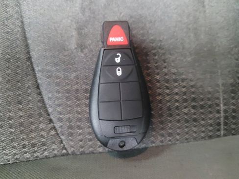 Used 2018 RAM 1500 Big Horn image 32