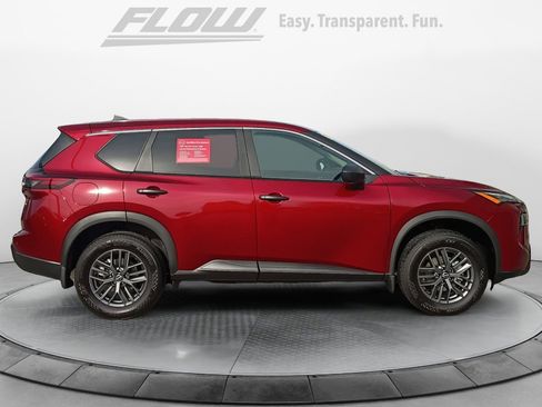 Used 2026 Nissan Rogue S FWD image 8