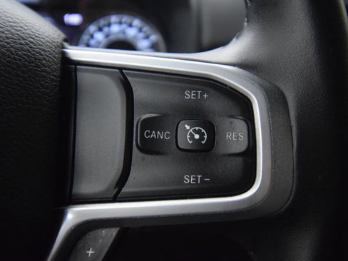 Used 2022 RAM 1500 Big Horn AWD/4WD image 34
