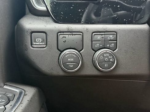 Used 2024 Chevrolet Silverado 1500 RST w/ Convenience Package II RWD image 29