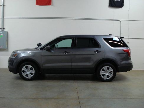 Used 2019 Ford Explorer 4WD Police Interceptor w/ Ready For The Road Package image 1