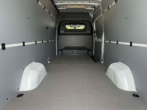 New 2025 Mercedes-Benz Sprinter 2500 image 10