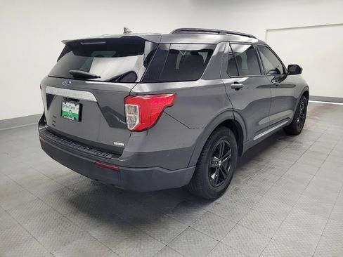 Used 2020 Ford Explorer XLT RWD image 9