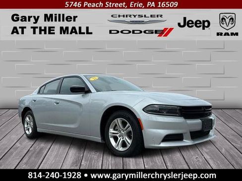 Used 2023 Dodge Charger SXT image 1