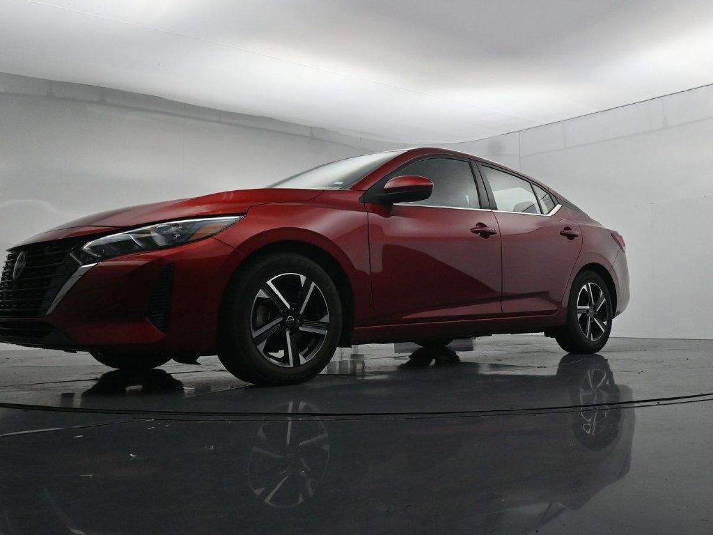 Used 2024 Nissan Sentra SV FWD image 34