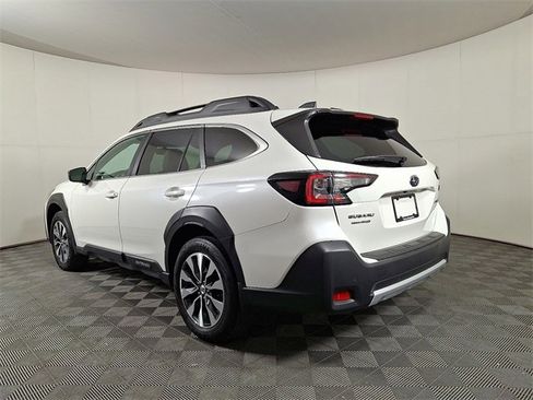 Certified 2023 Subaru Outback Limited image 7