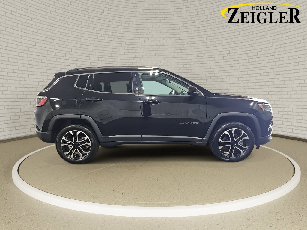 Used 2022 Jeep Compass Limited w/ Sun and Sound Group AWD/4WD image 9
