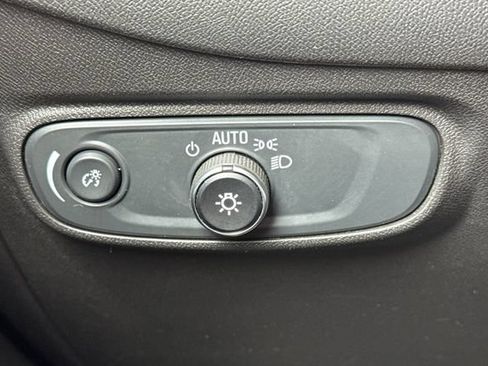 Used 2024 Chevrolet Equinox LT AWD/4WD image 43
