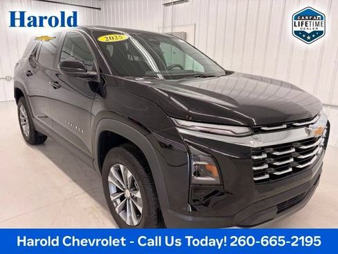 Used 2025 Chevrolet Equinox LT AWD/4WD image 1
