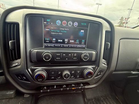 Used 2018 Chevrolet Silverado 1500 LT w/ All Star Edition image 28