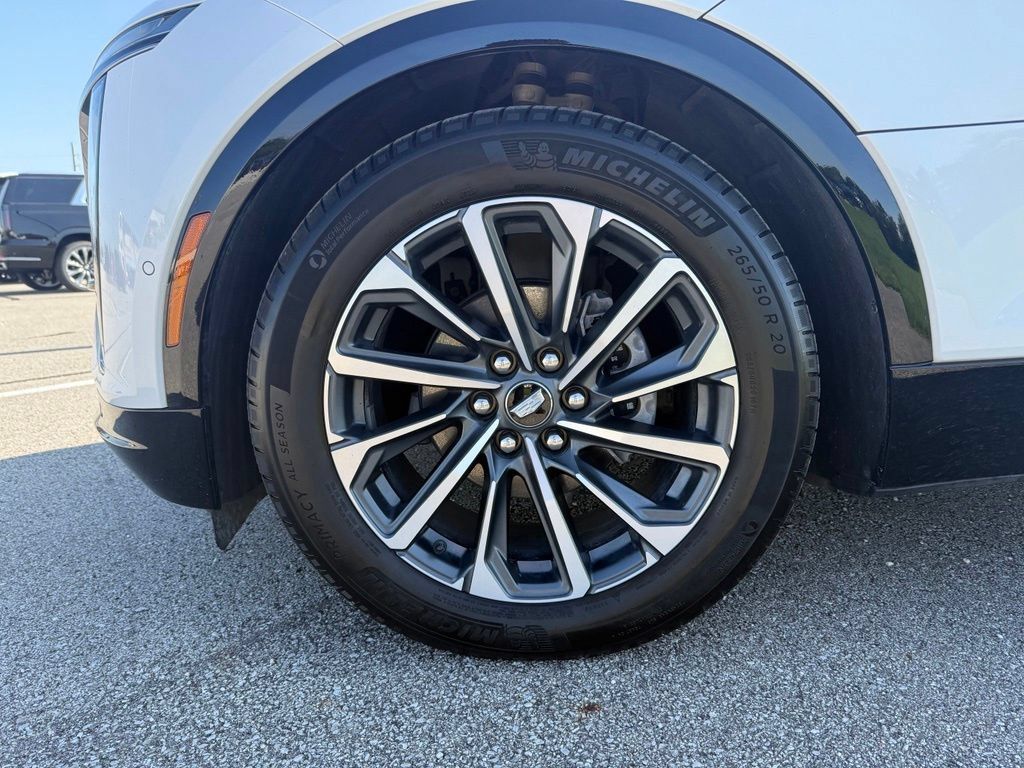 Certified 2024 Cadillac Lyriq Sport AWD/4WD image 14