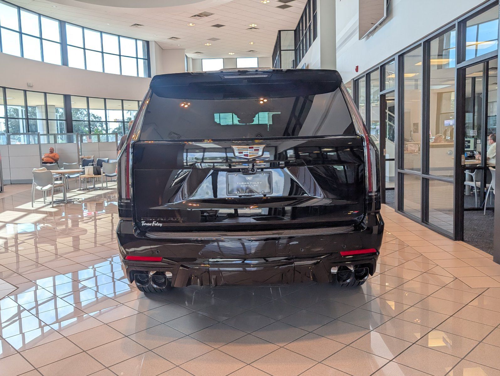 New 2026 Cadillac Escalade V w/ LPO, ONYX Package AWD/4WD image 4
