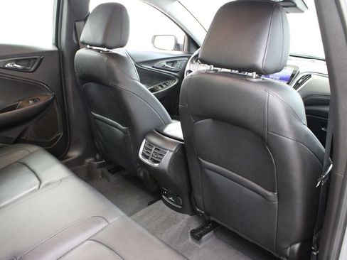 Used 2024 Chevrolet Malibu LT FWD image 22