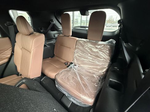 Used 2025 Mitsubishi Outlander SEL image 45