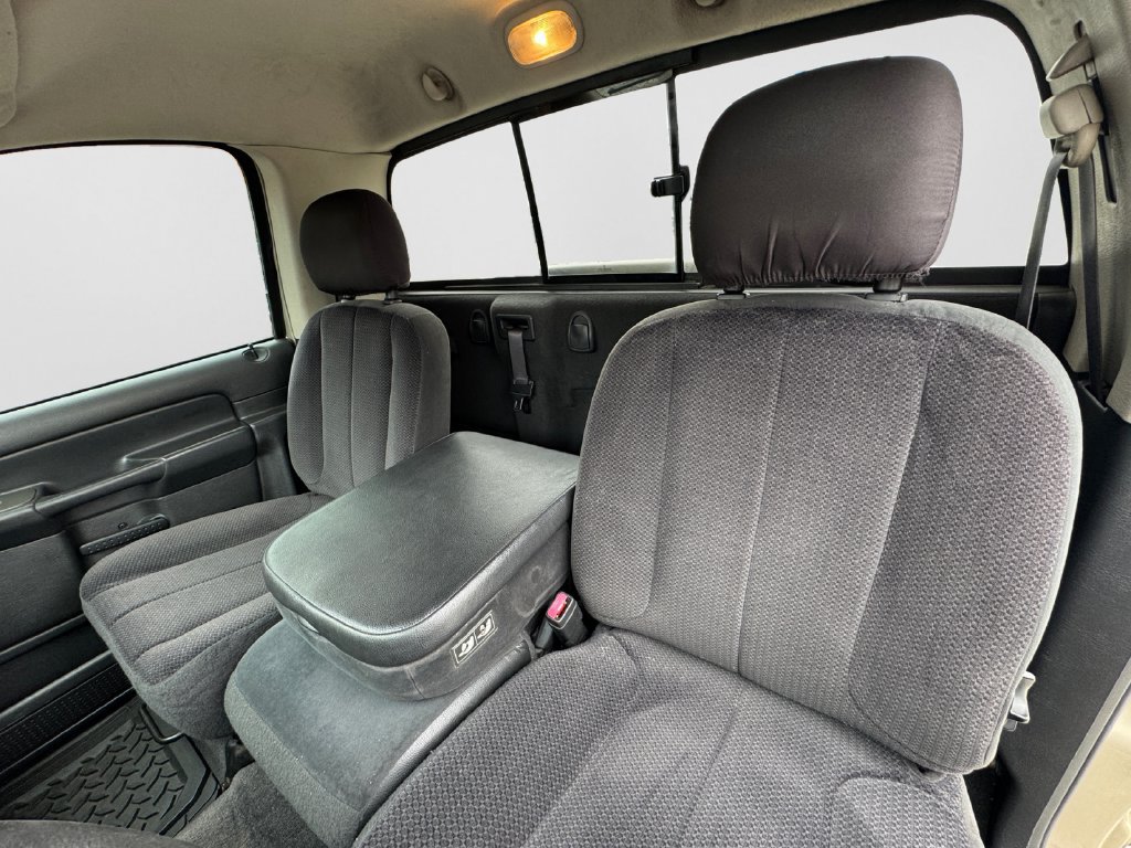 Used 2004 Dodge Ram 1500 Truck SLT w/ Trailer Tow Group RWD image 12