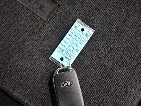 Used 2020 Kia Telluride EX AWD/4WD image 46