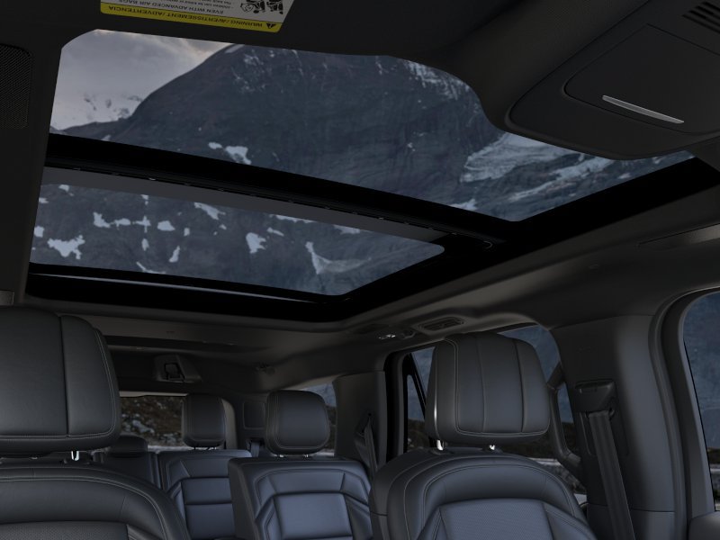 New 2026 Lincoln Navigator Reserve w/ Jet Appearance Package AWD/4WD image 22