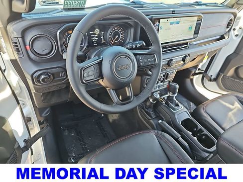 New 2026 Jeep Wrangler Unlimited Rubicon AWD/4WD image 15