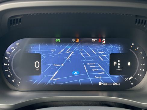 Certified 2025 Volvo XC60 B5 Plus image 21