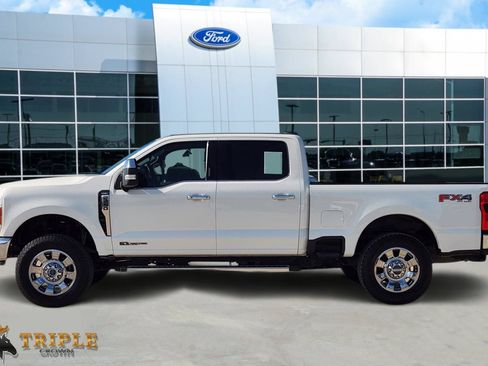 Used 2023 Ford F250 Lariat w/ Tow Technology Package AWD/4WD image 3