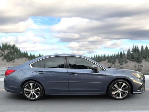 Used 2018 Subaru Legacy 3.6R Limited image 4