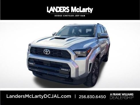 Used 2025 Toyota 4Runner TRD Sport Premium image 1