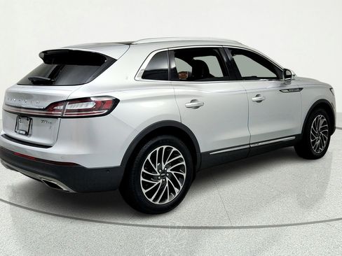 Used 2019 Lincoln Nautilus Reserve AWD/4WD image 5