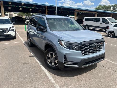 Used 2023 Honda Passport TrailSport image 1