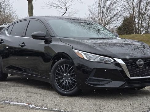 Used 2021 Nissan Sentra S w/ Trunk Package image 2