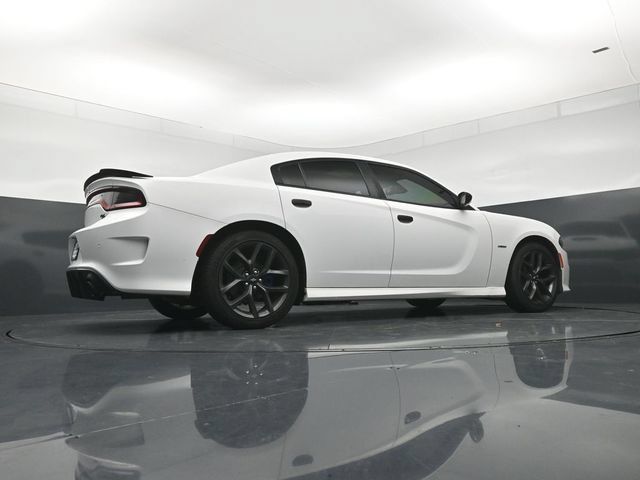 Used 2019 Dodge Charger R/T w/ Blacktop Package RWD image 24