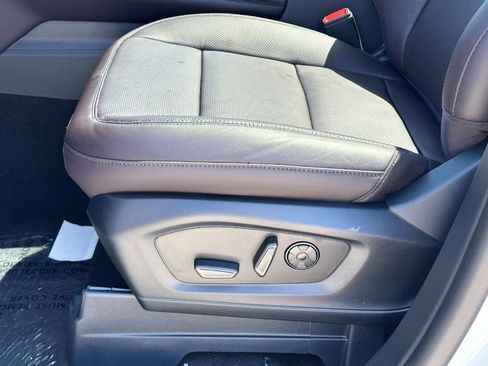 New 2026 Ford Explorer Platinum w/ LUX Leather Package AWD/4WD image 13