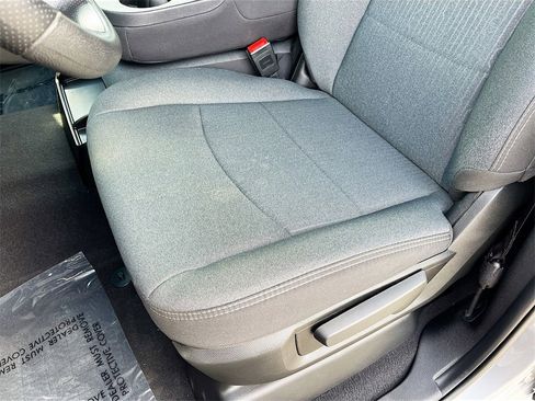 Certified 2024 RAM 2500 Tradesman w/ Chrome Appearance Group image 18