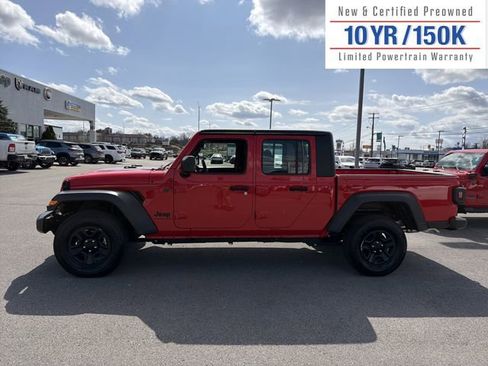 Used 2024 Jeep Gladiator Sport image 10