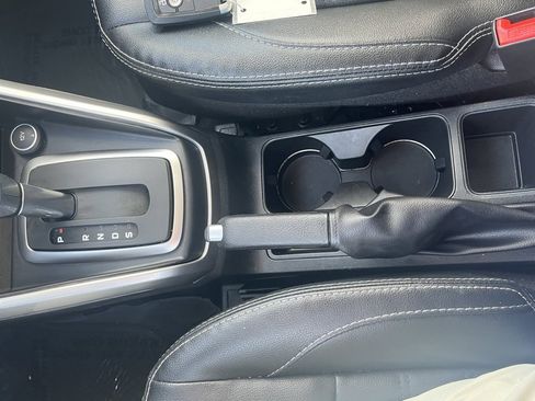 Used 2022 Ford EcoSport Titanium image 19