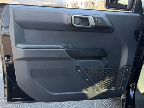 Certified 2025 Ford Bronco Big Bend image 14