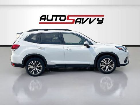 Used 2024 Subaru Forester Limited AWD/4WD image 8