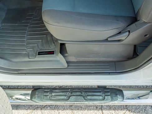 Used 2006 Nissan Titan XE w/ (W04) Preferred Pkg image 18