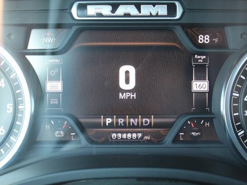 Used 2023 RAM 1500 Laramie image 25