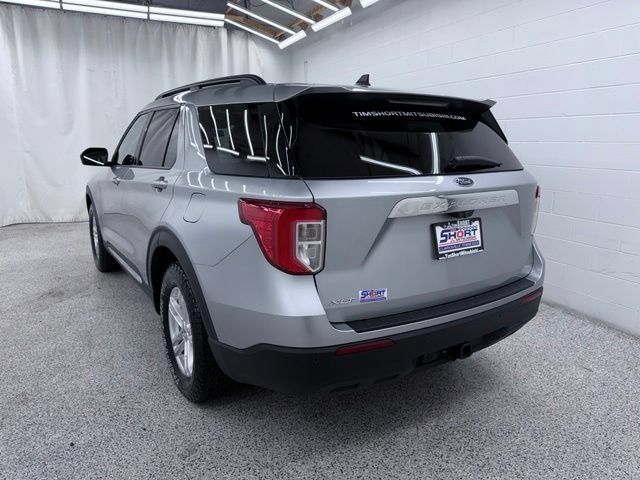 Used 2022 Ford Explorer XLT w/ Class IV Trailer Tow Package RWD image 4