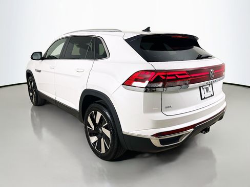 Certified 2025 Volkswagen Atlas Cross Sport SEL AWD/4WD image 7
