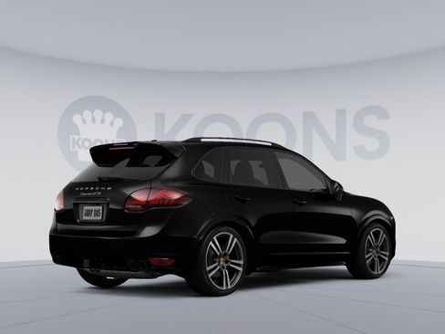 Used 2014 Porsche Cayenne GTS AWD/4WD image 4