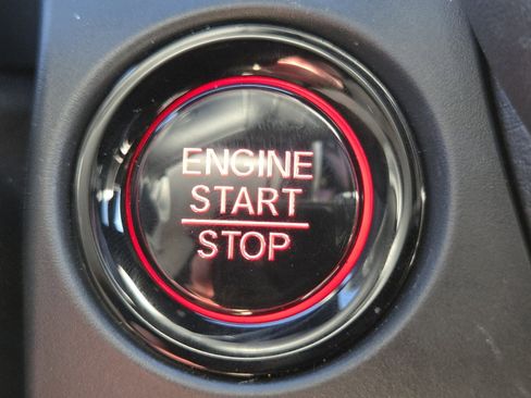 Certified 2023 Honda HR-V Sport image 29