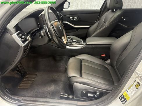 Used 2019 BMW 330i xDrive Sedan w/ Driving Assistance Package AWD/4WD image 22
